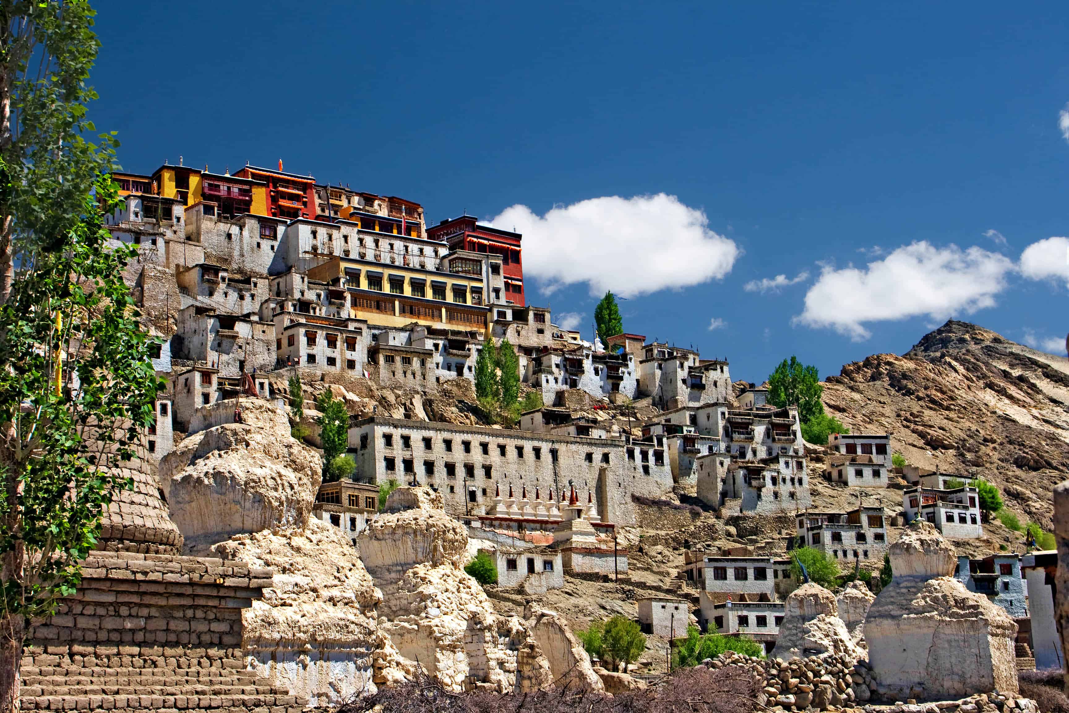 Thiskey Gompa. Image Courtesy: Angshuman Chatterjee via Wikimedia Commons