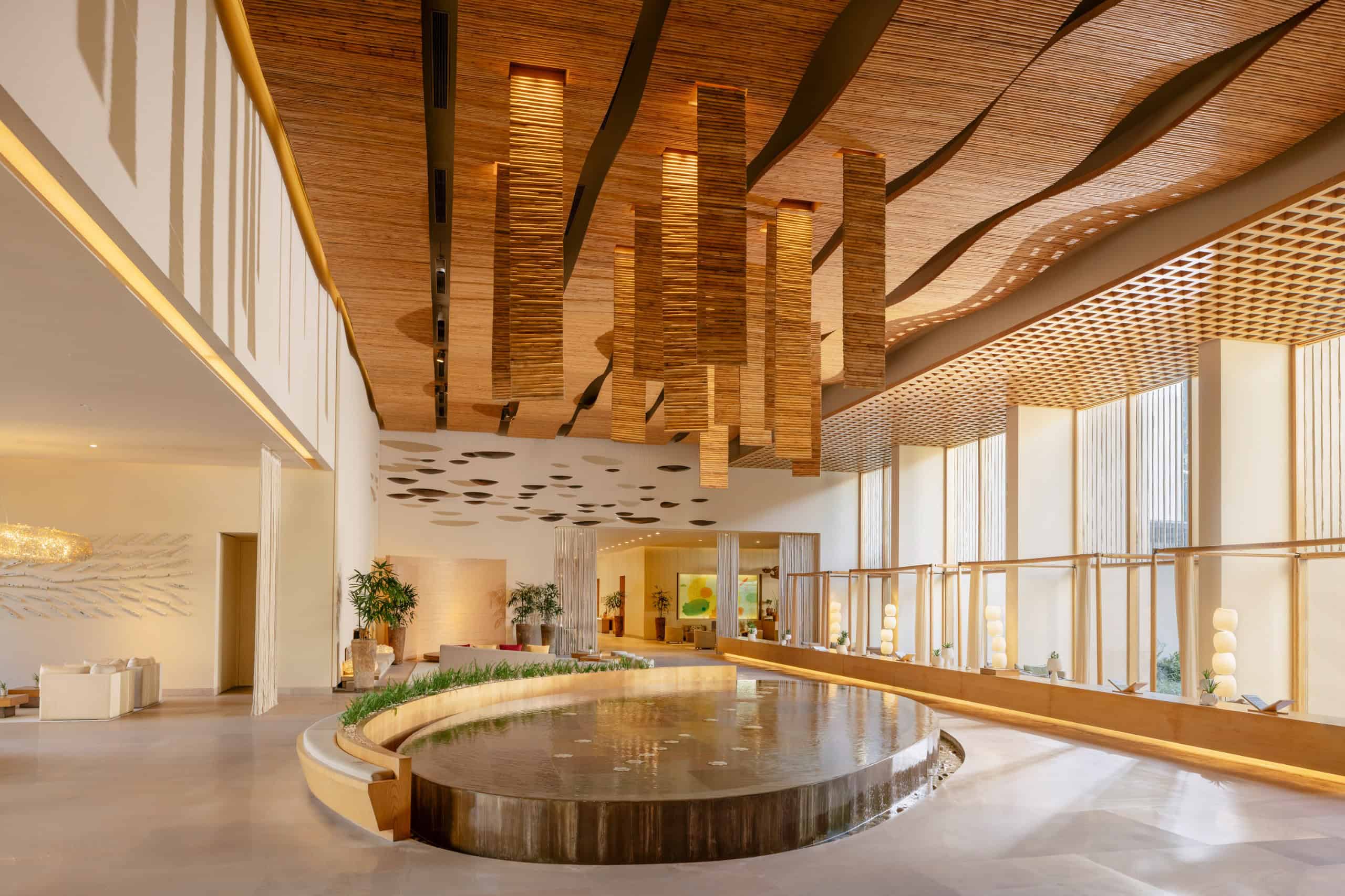 Lobby, Six Senses Vana