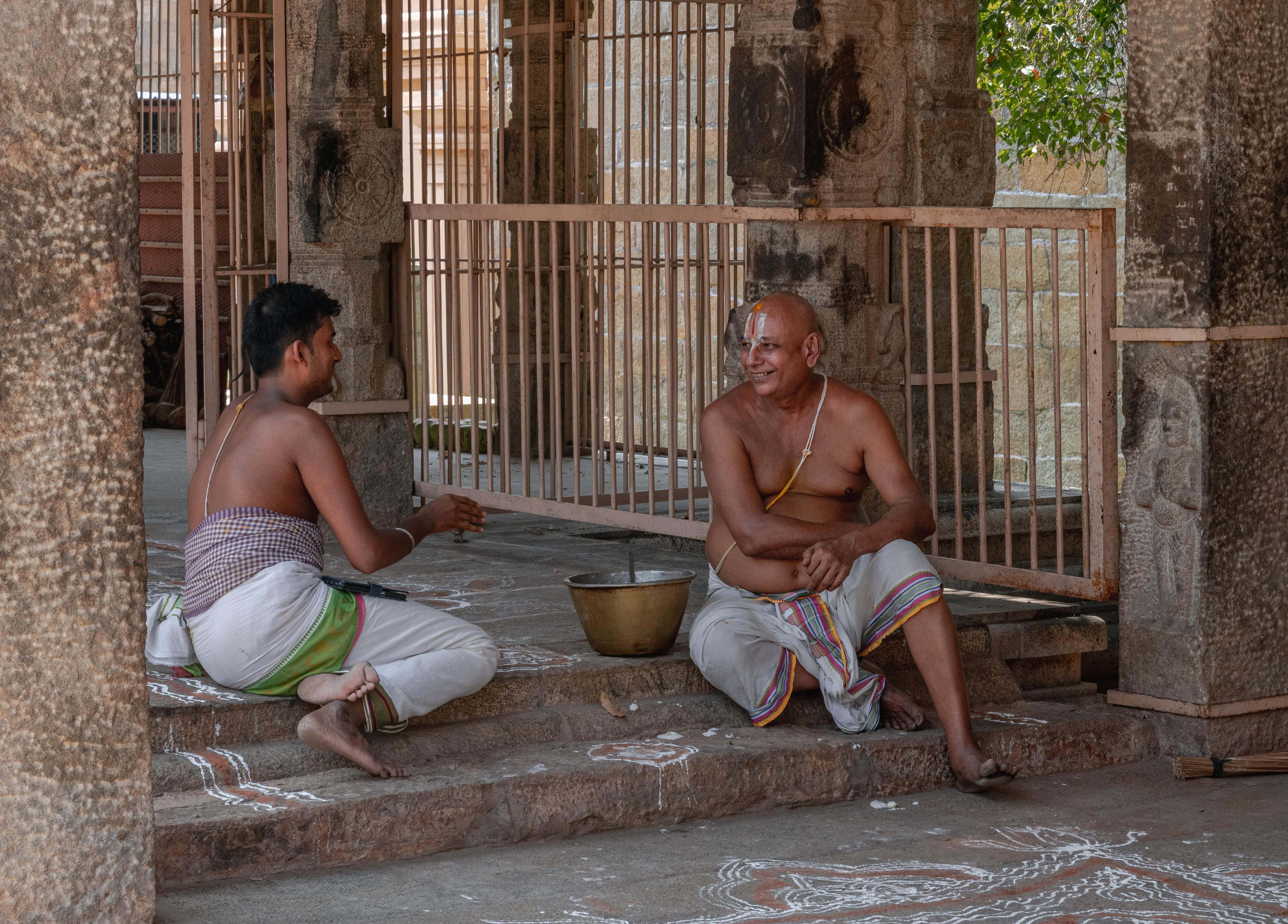 | SBM Global News Brahmin priests commonly wear an unstitched white dhoti with an angavastram or uttariya and the yajnopavita or sacred thread crossing the torso Image courtesy Roman Saienko Pexels