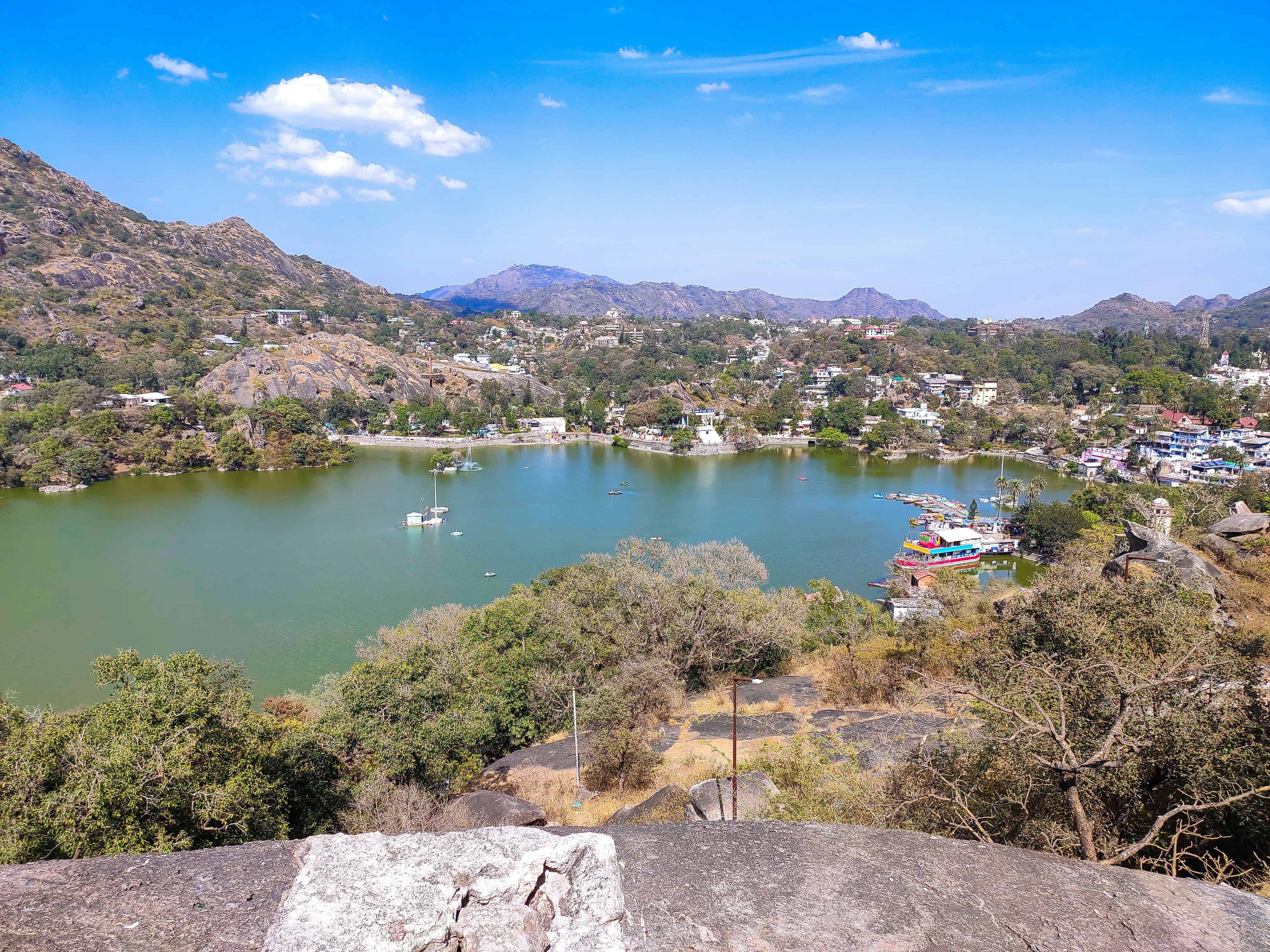 Nakki Lake. Image courtesy: Romi Kalathiya, Unsplash