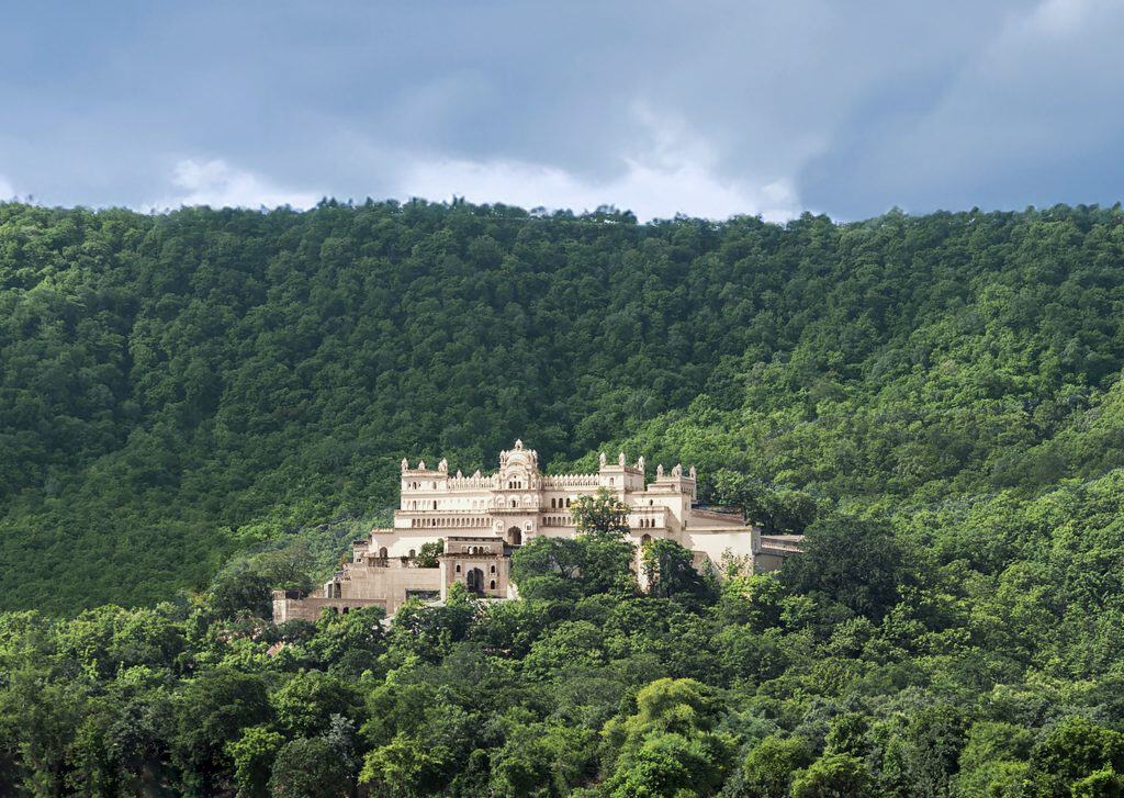 The Oberoi Group announces Recipients of The Oberoi Group Scholarship Program